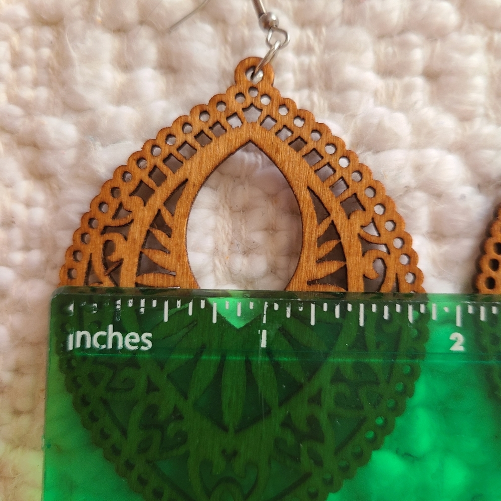 Boho Wood Cutout Marquis Earrings NWT - Picture 4 of 6